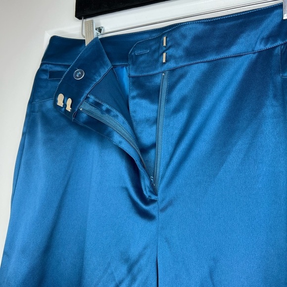 𝅺New York and company satin pant - Picture 5 of 11